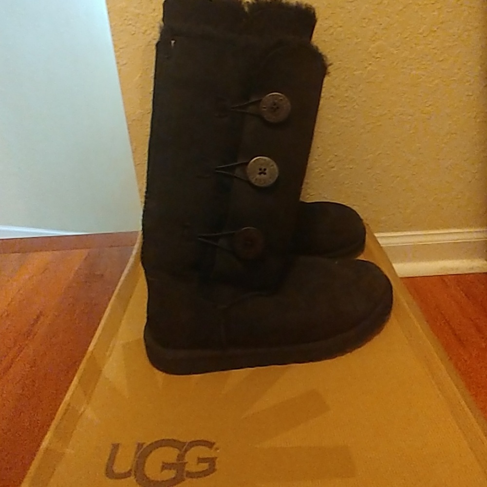 UGGs
